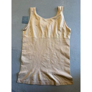 Essentials by Yummie Tummy NWT Beige Seamless 3-Panel Shapewear Tank Top 1X/2X